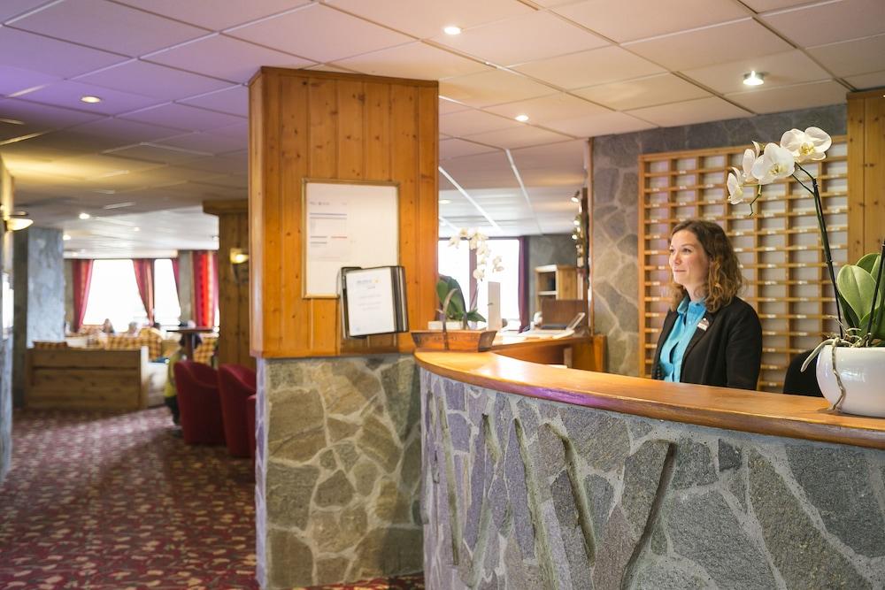 Hôtel Club Les Sittelles La Plagne Extérieur photo